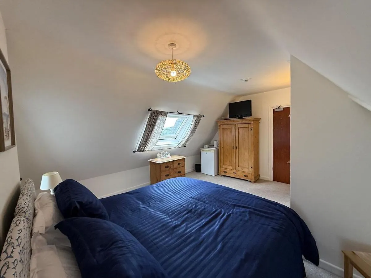 Apartment Suite 12 Winterdene Bournemouth United Kingdom